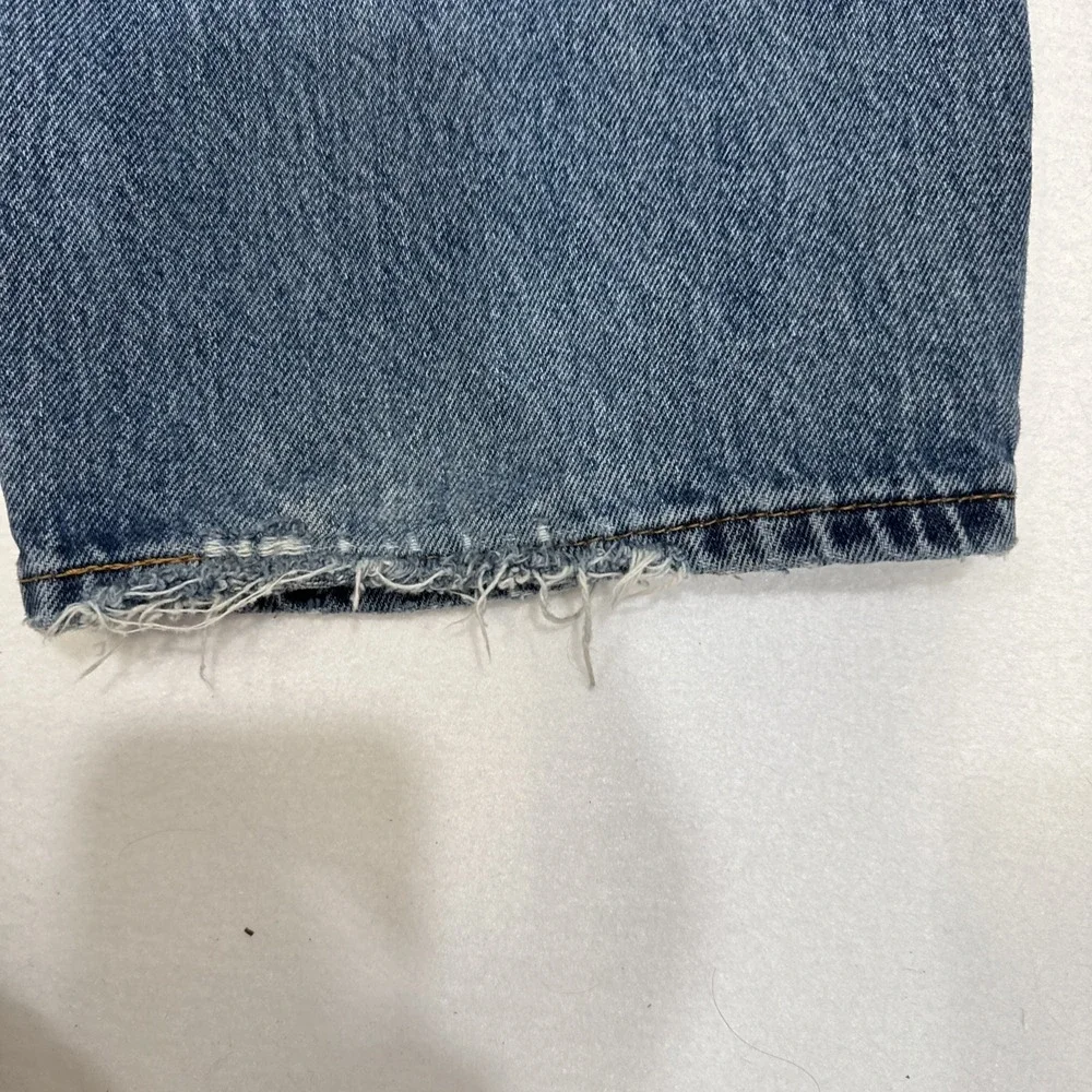 Levi's 550 Men's Relaxed Fit Jeans - Stonewash Blue 40/30‎